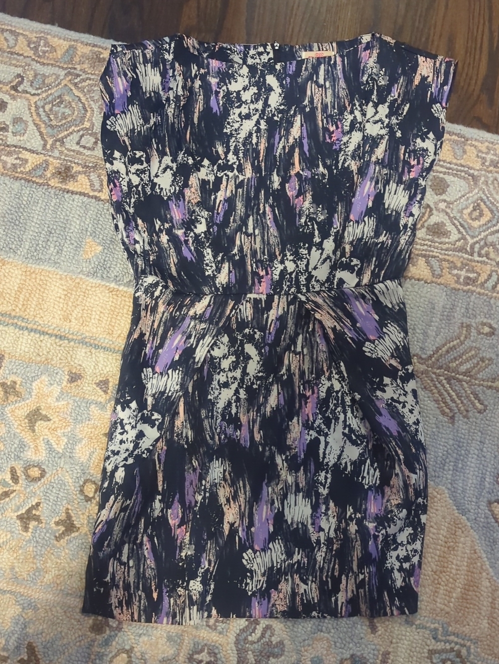 Sleeveless Abstract Print Women’s Dress in Black and Purple